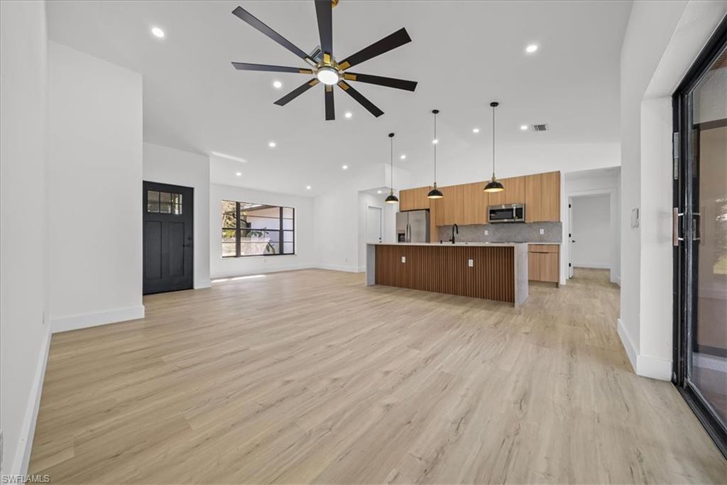 CYPRESS CHASE - Residential