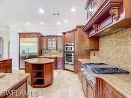 THE ENCLAVE - Residential