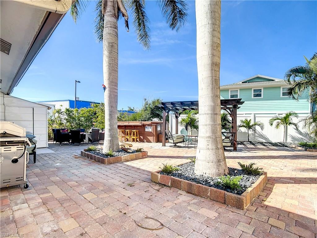 MIRAMAR - Residential
