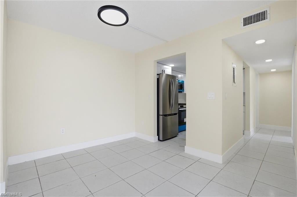 WINDSOR WEST - Residential