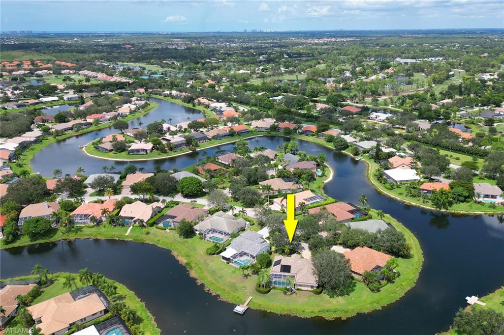 LONGSHORE LAKE - Residential