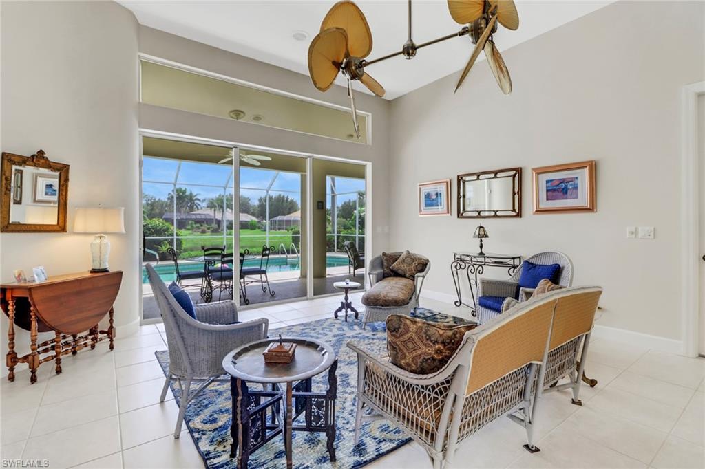 LONGSHORE LAKE - Residential