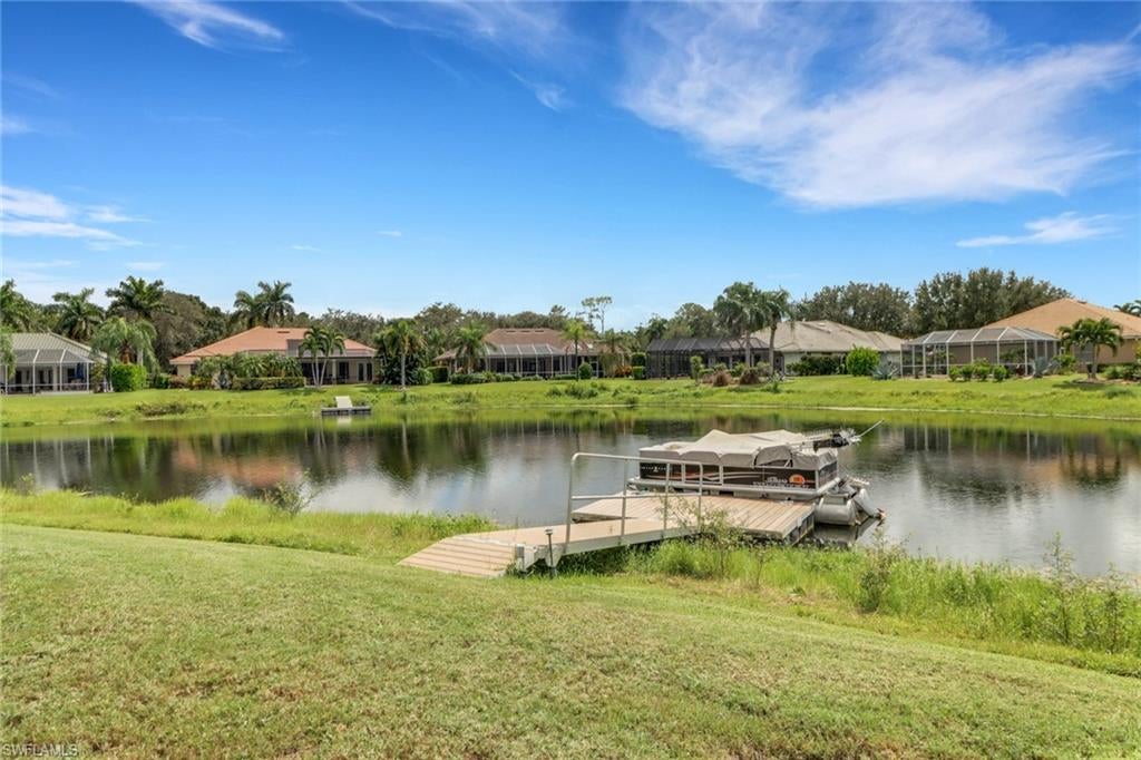 LONGSHORE LAKE - Residential