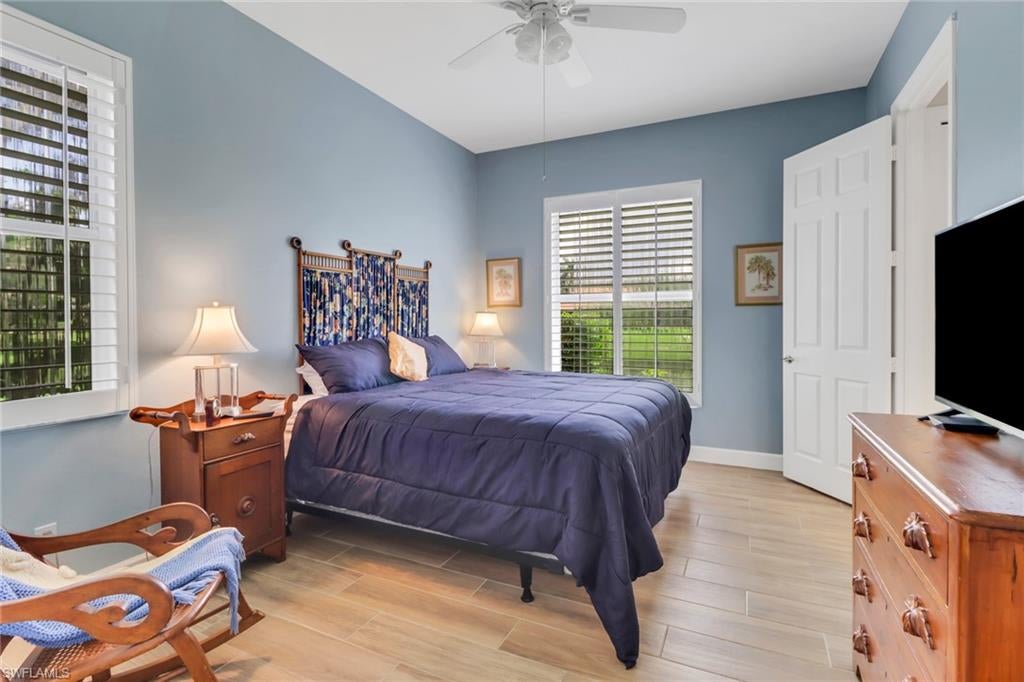 LONGSHORE LAKE - Residential