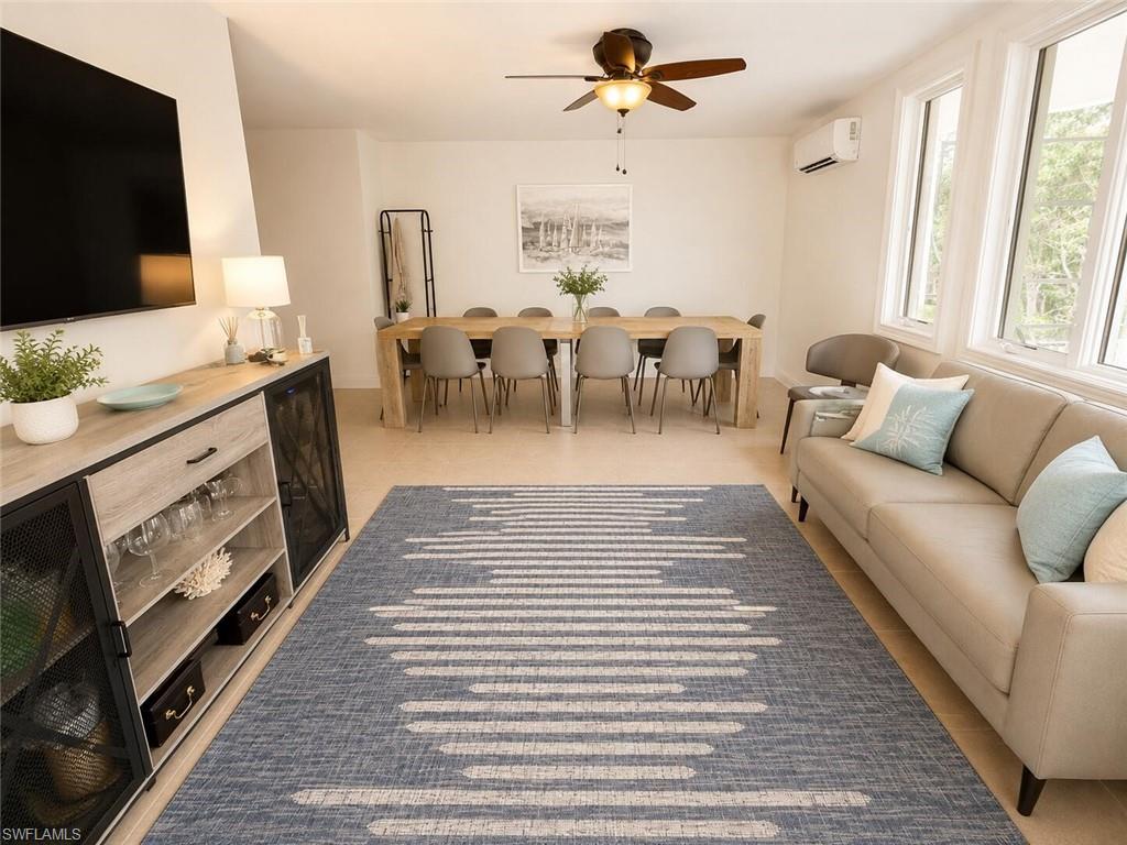 MARCO BEACH - Residential