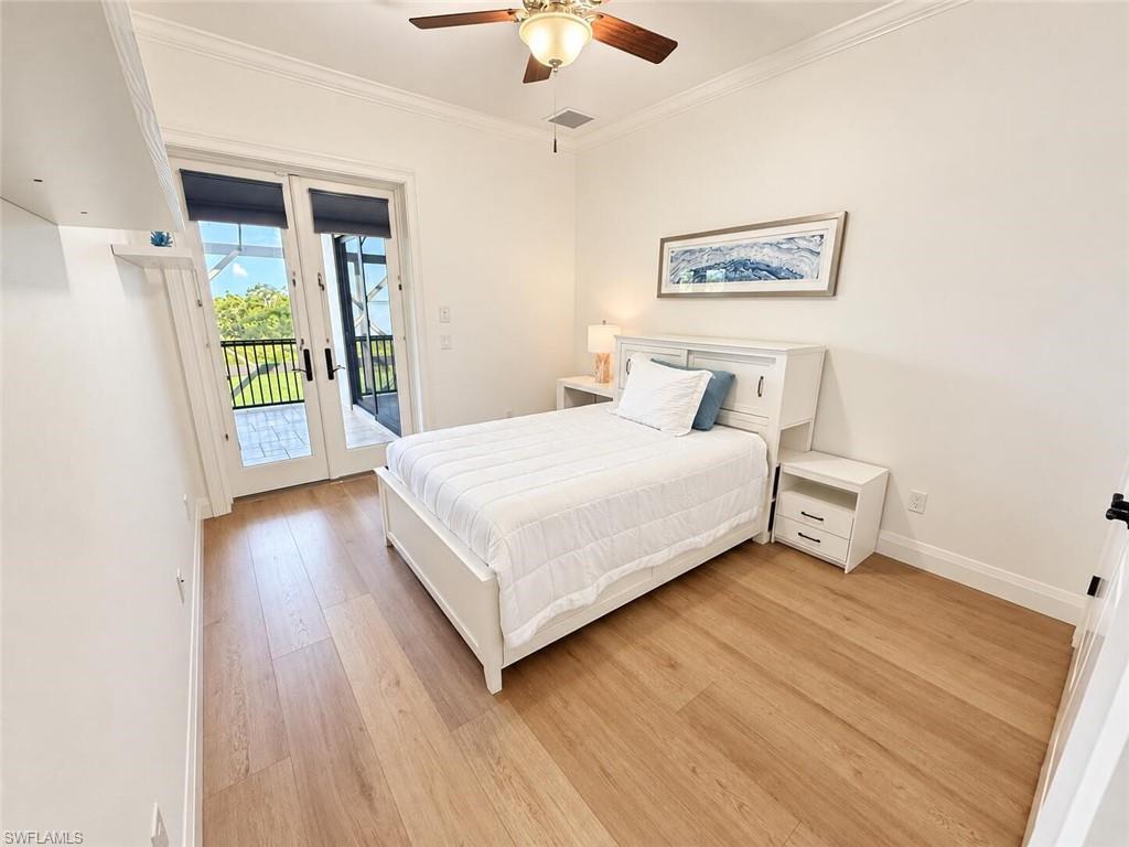 MARCO BEACH - Residential