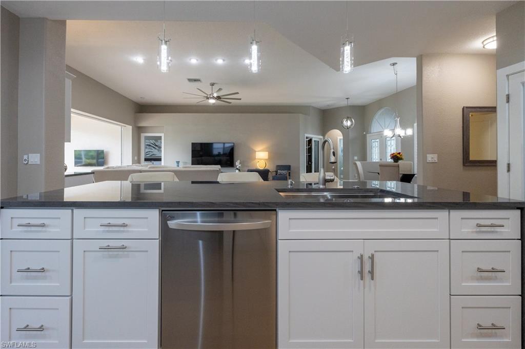 HERONS GLEN - Residential