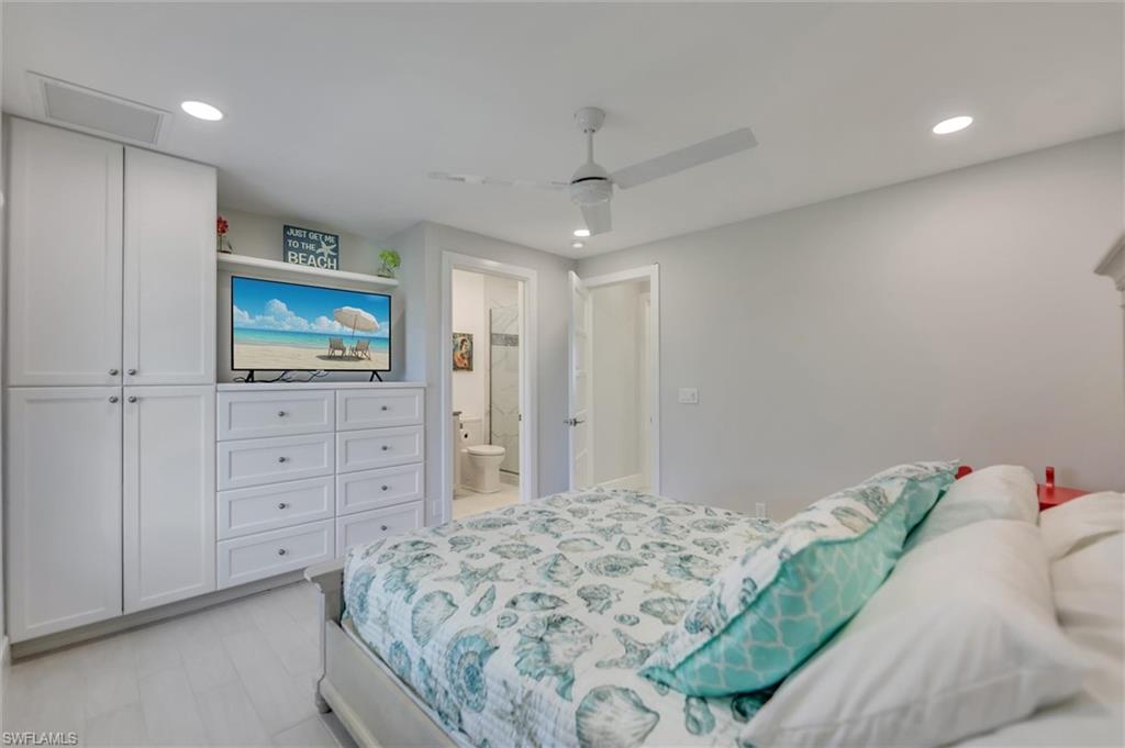 BEACH HOMES - Residential