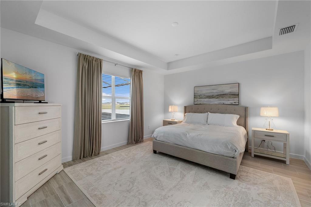 TUCKERS COVE - Residential Lease