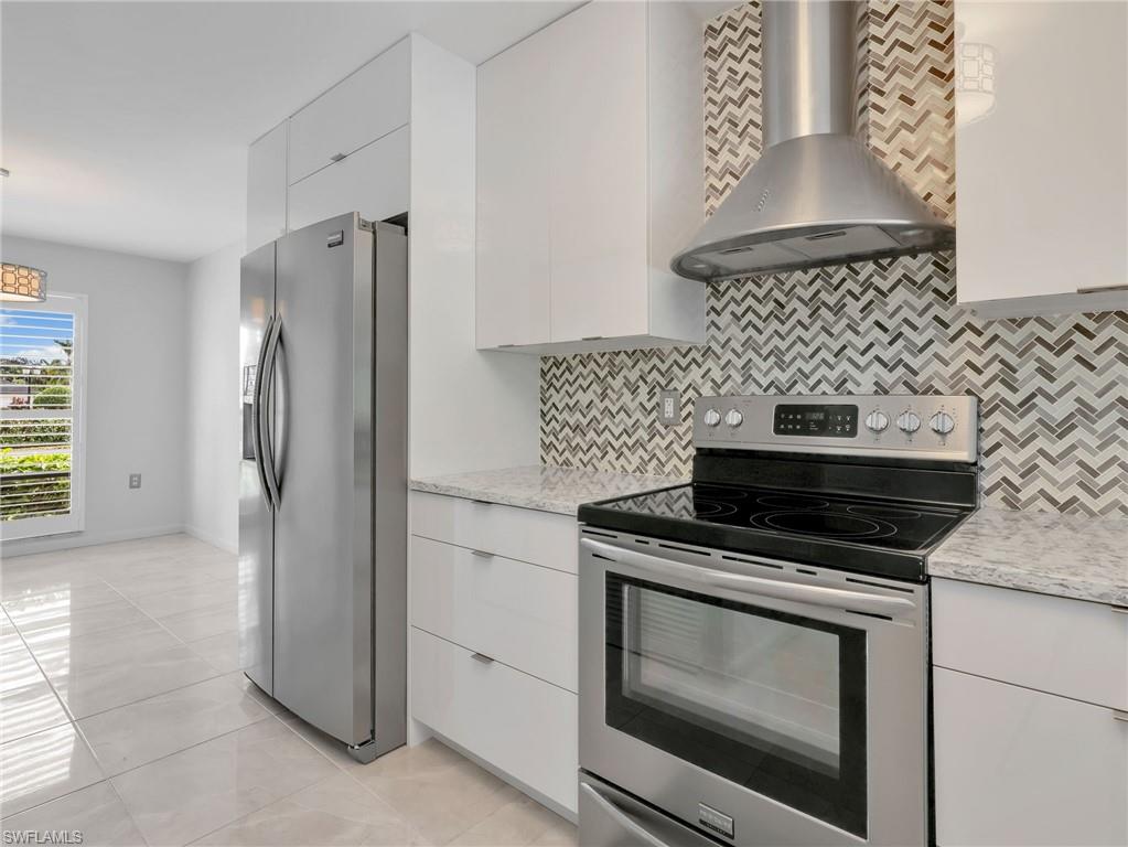 ABBEY AT BERKSHIRE VILLAGE - Residential