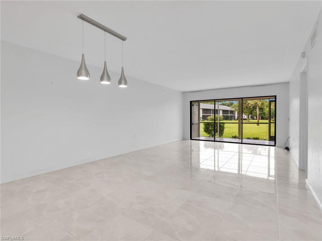 ABBEY AT BERKSHIRE VILLAGE - Residential