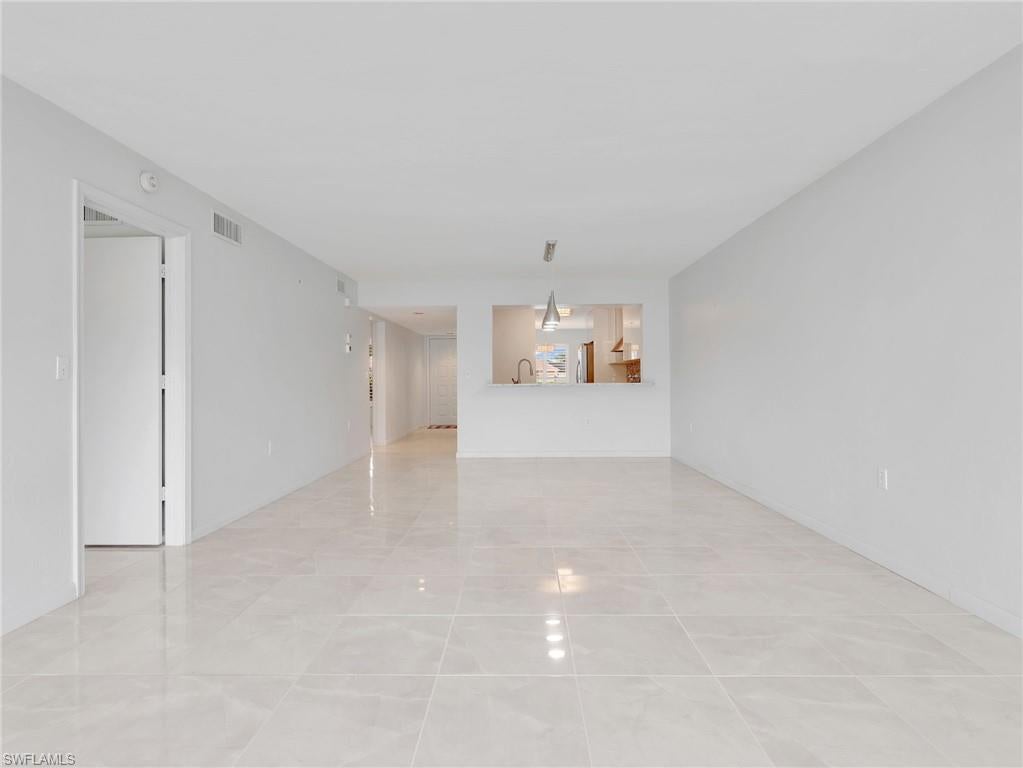 ABBEY AT BERKSHIRE VILLAGE - Residential
