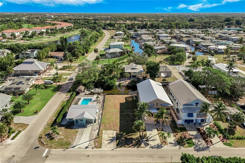 ESTERO BAY SHORES - Land