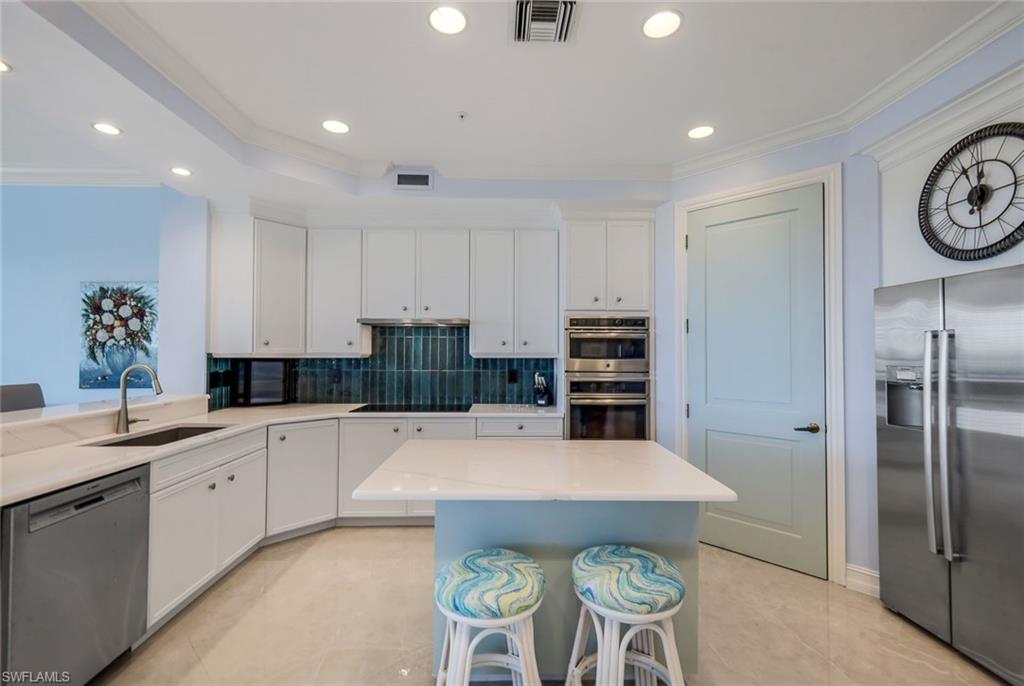 BAY VIEW - Residential Lease