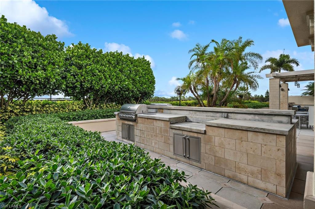 THE STRADA - Residential