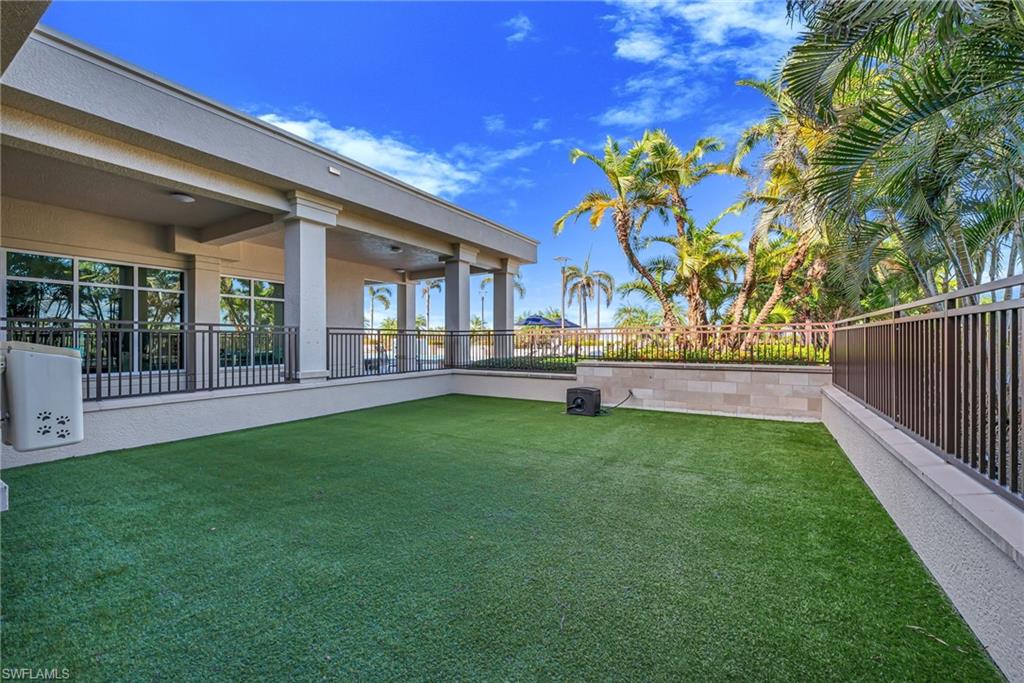 THE STRADA - Residential