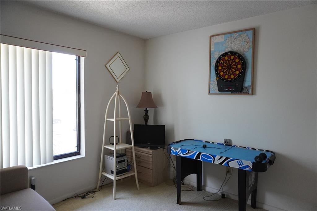 PINE RIDGE OF FORT MYERS VILLAGE - Residential
