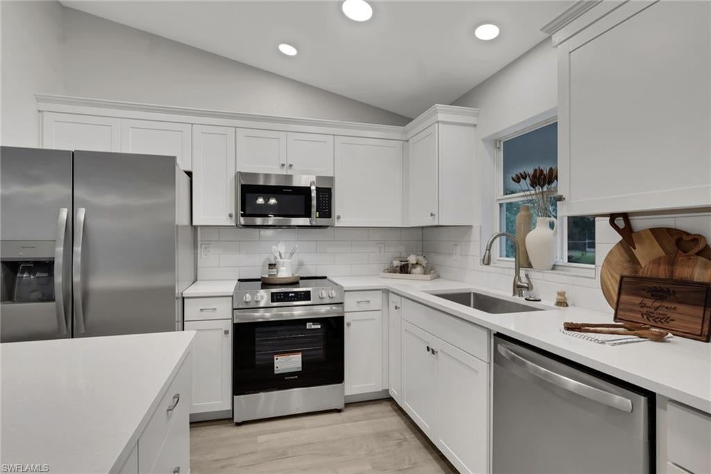 NORTH PORT - Residential