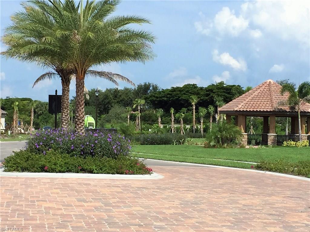 PEBBLE POINTE - Residential