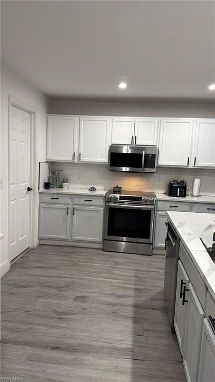 SHADOW LAKES - Residential