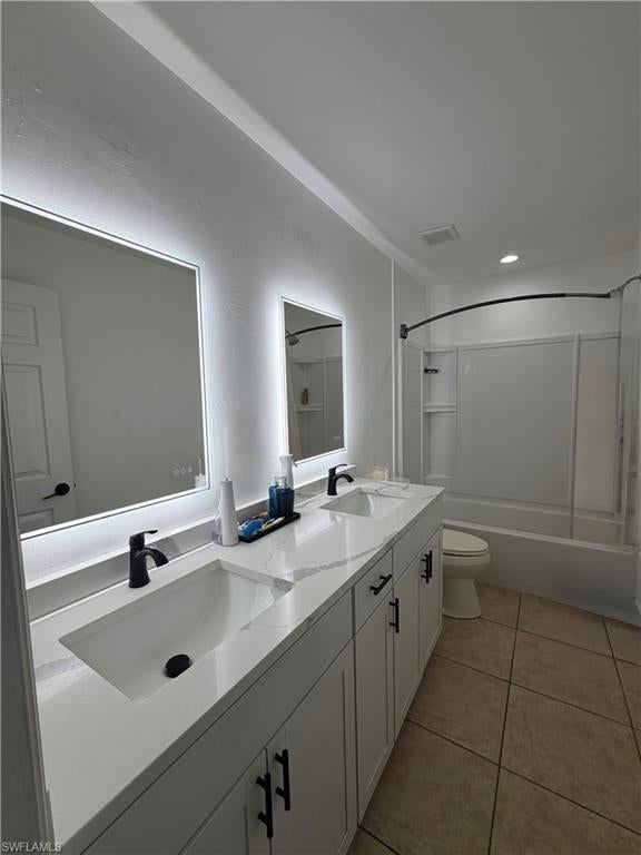 SHADOW LAKES - Residential