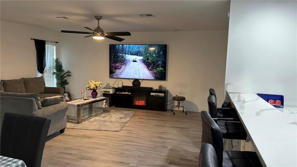 SHADOW LAKES - Residential