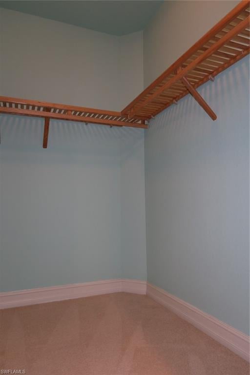 LEMURIA - Residential Lease