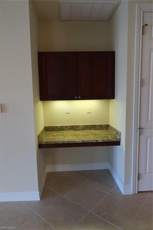 LEMURIA - Residential Lease