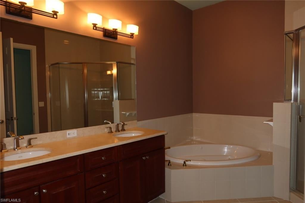 LEMURIA - Residential Lease