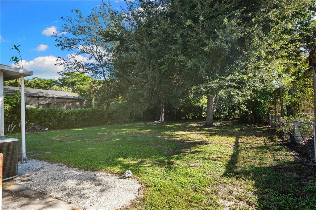 LAKE PARK - Residential