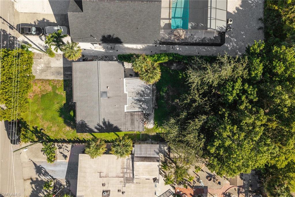 LAKE PARK - Residential
