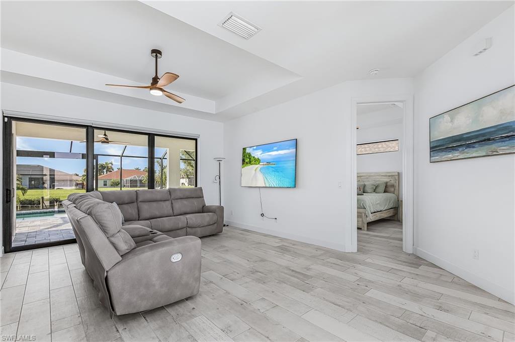 CAPE CORAL - Residential Lease