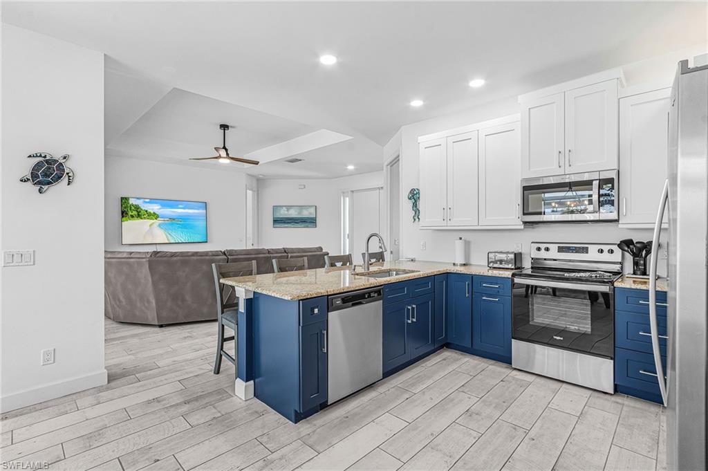 CAPE CORAL - Residential Lease