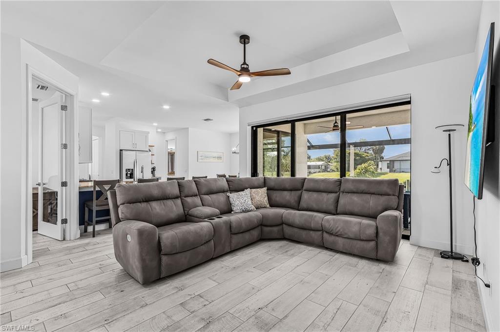 CAPE CORAL - Residential Lease