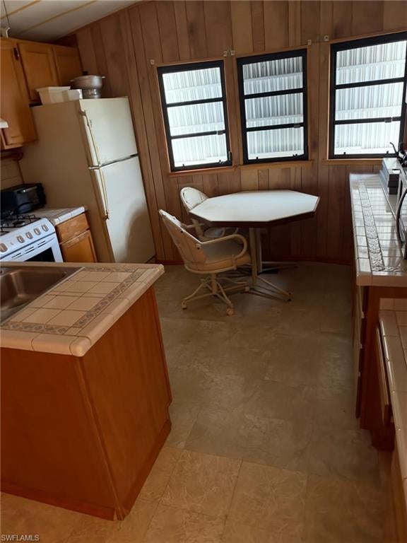 CYPRESS BEND RV RESORT - Residential