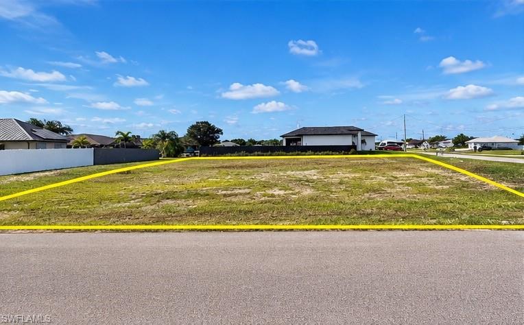 CAPE CORAL - Land