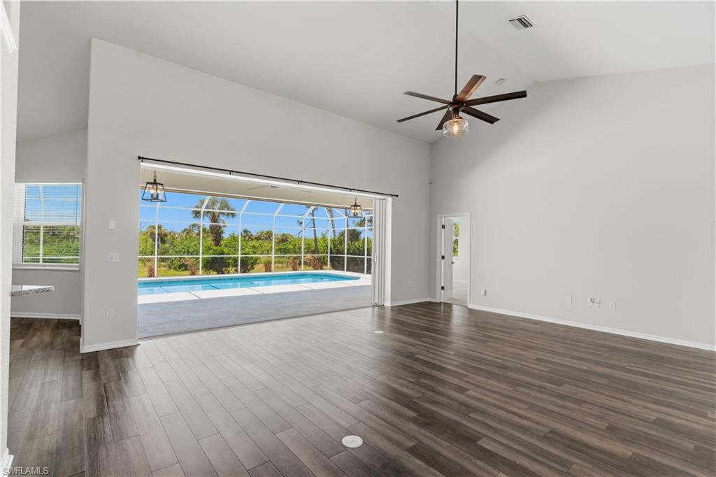 PINE VALLEY - Residential