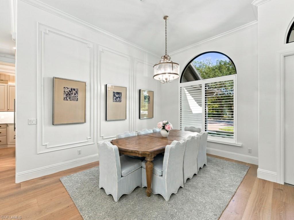 WILSHIRE LAKES - Residential