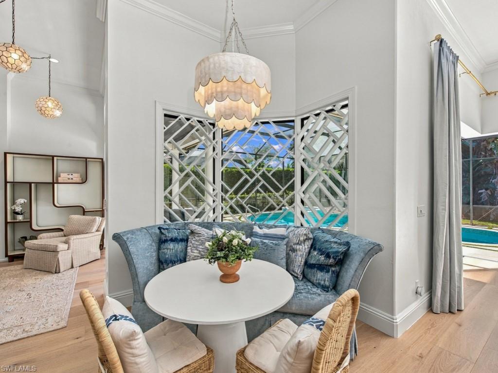 WILSHIRE LAKES - Residential
