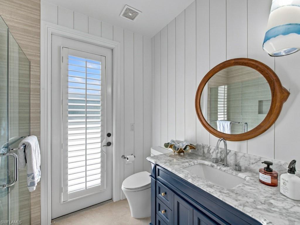 WILSHIRE LAKES - Residential