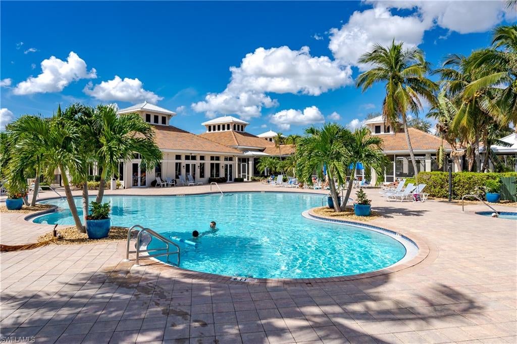 CORAL BAY II - Residential Lease