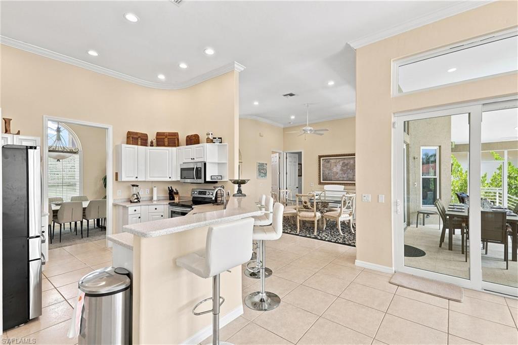 MARCO BEACH - Residential Lease