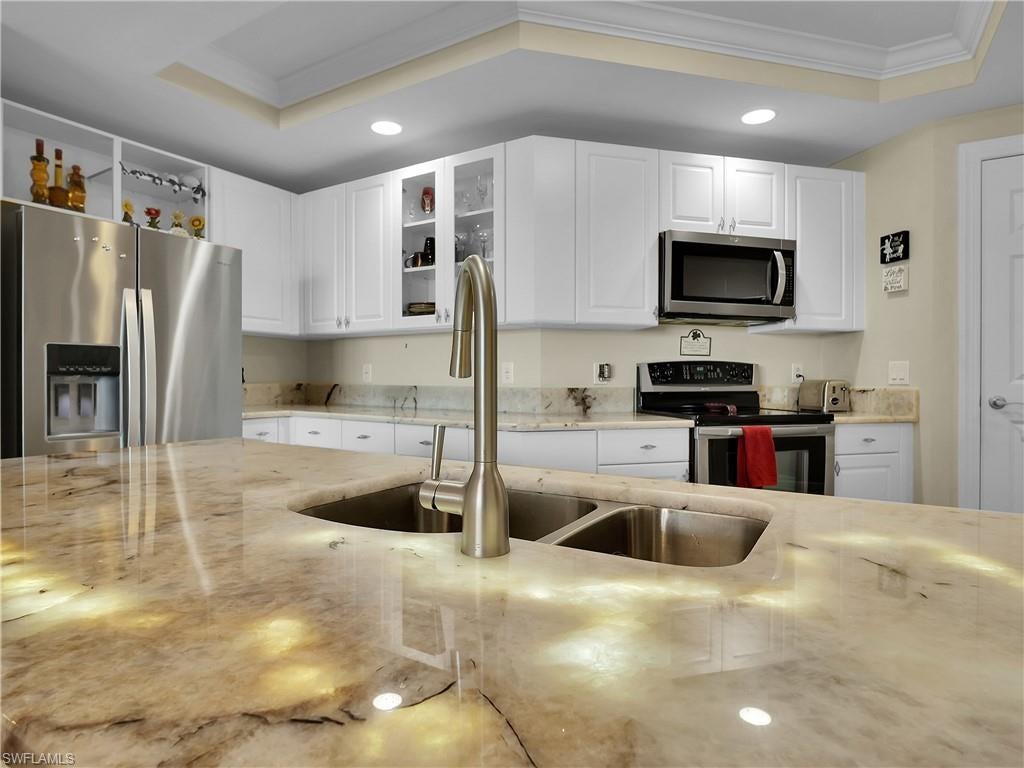 RIVIERA - Residential