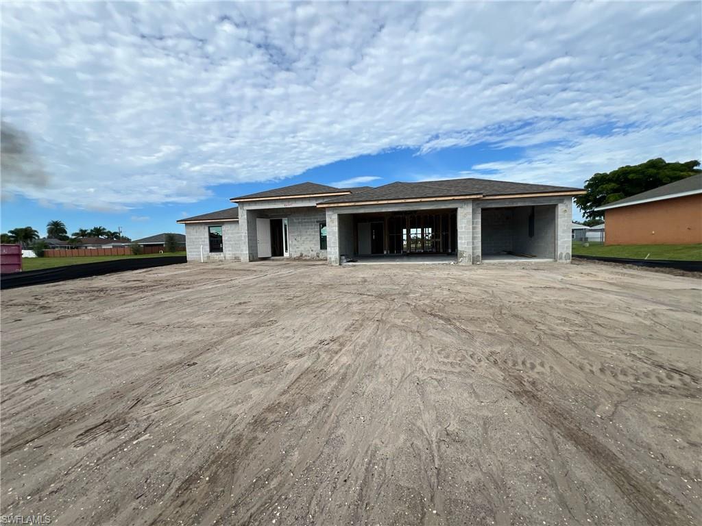 CAPE CORAL - Residential