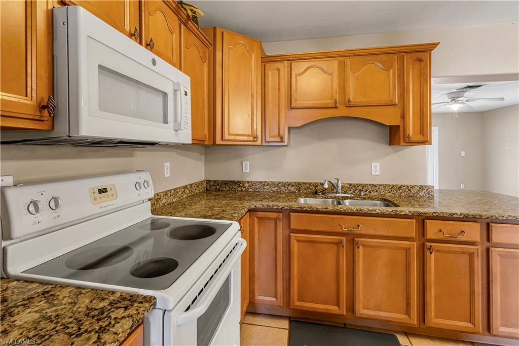 FORT MYERS SHORES - Residential