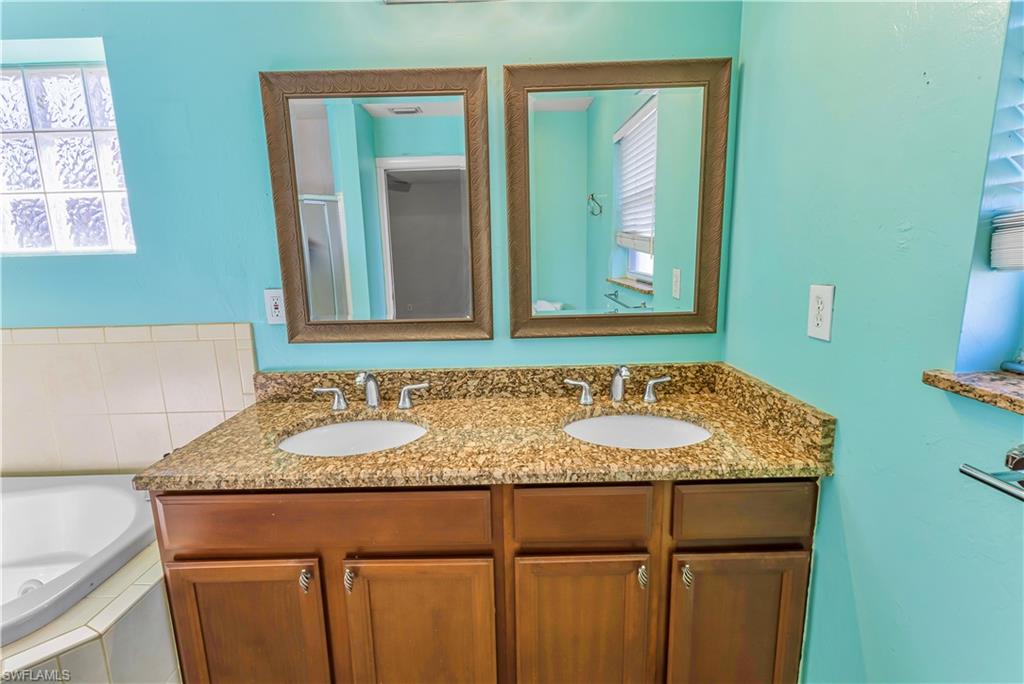 FORT MYERS SHORES - Residential