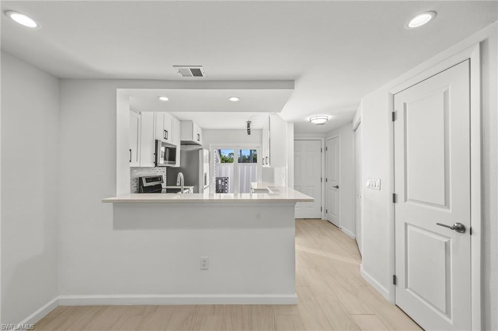 BOARDWALK CAPER - Residential
