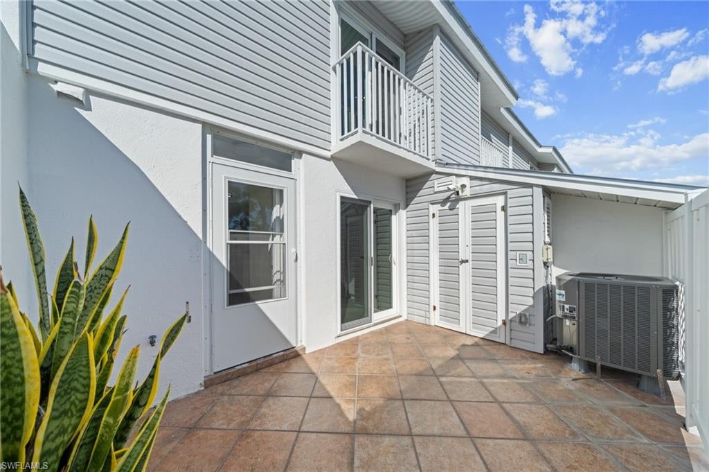 BOARDWALK CAPER - Residential