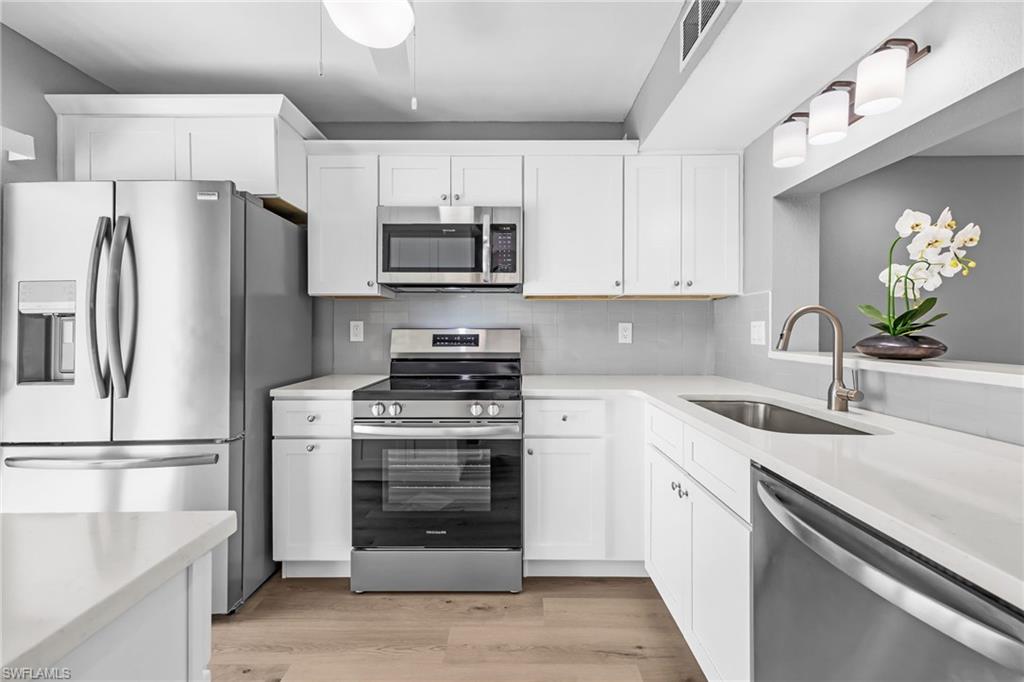 BOARDWALK CAPER - Residential