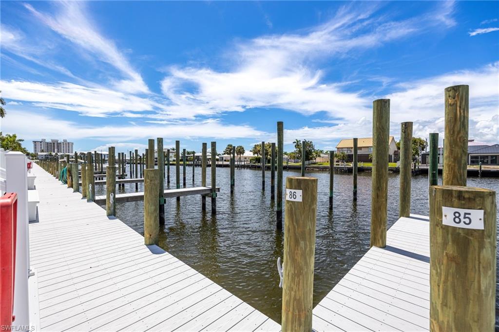BOARDWALK CAPER - Residential